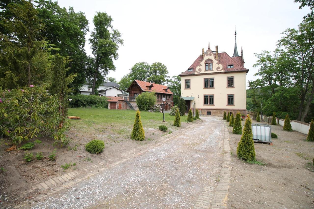 Hotel Schloss Gattersburg Grimma Exterior foto